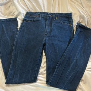 33x36 Wrangler men’s jeans in EUC wore 1 time